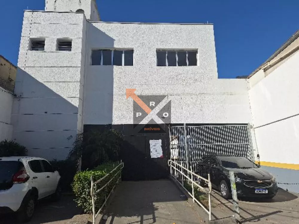 Loja-Salão, 2500 m² - Foto 1