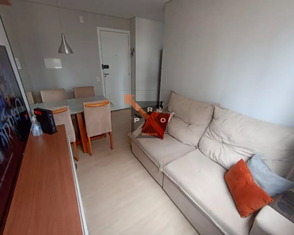 Apartamento à venda com 2 quartos, 42m² - Foto 2