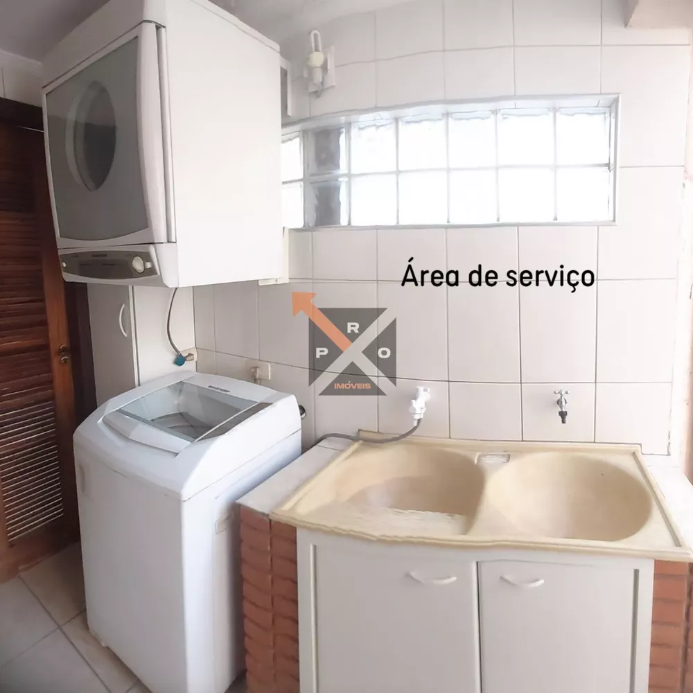 Casa à venda com 2 quartos, 180m² - Foto 7