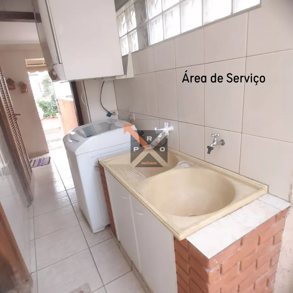 Casa à venda com 2 quartos, 180m² - Foto 8