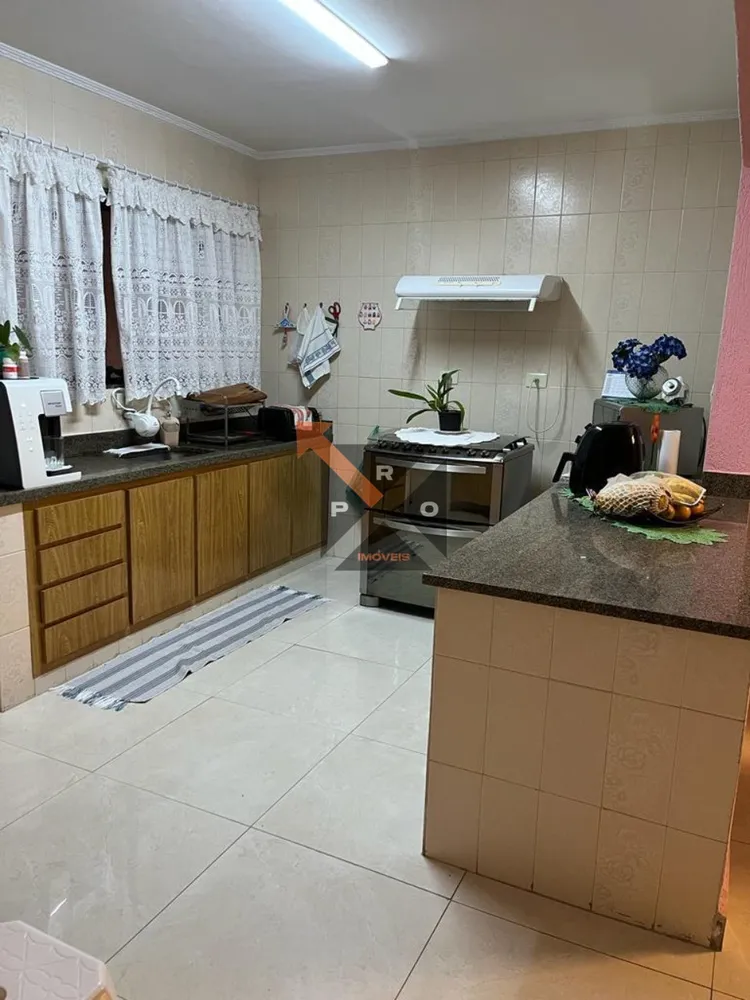 Casa, 2 quartos, 340 m² - Foto 1
