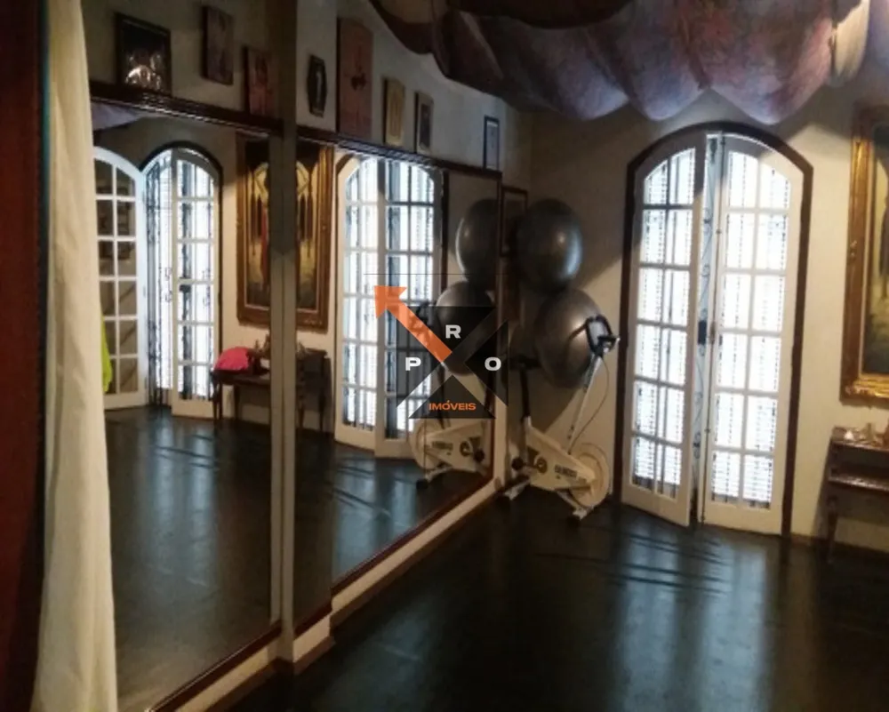 Casa, 4 quartos, 270 m² - Foto 16
