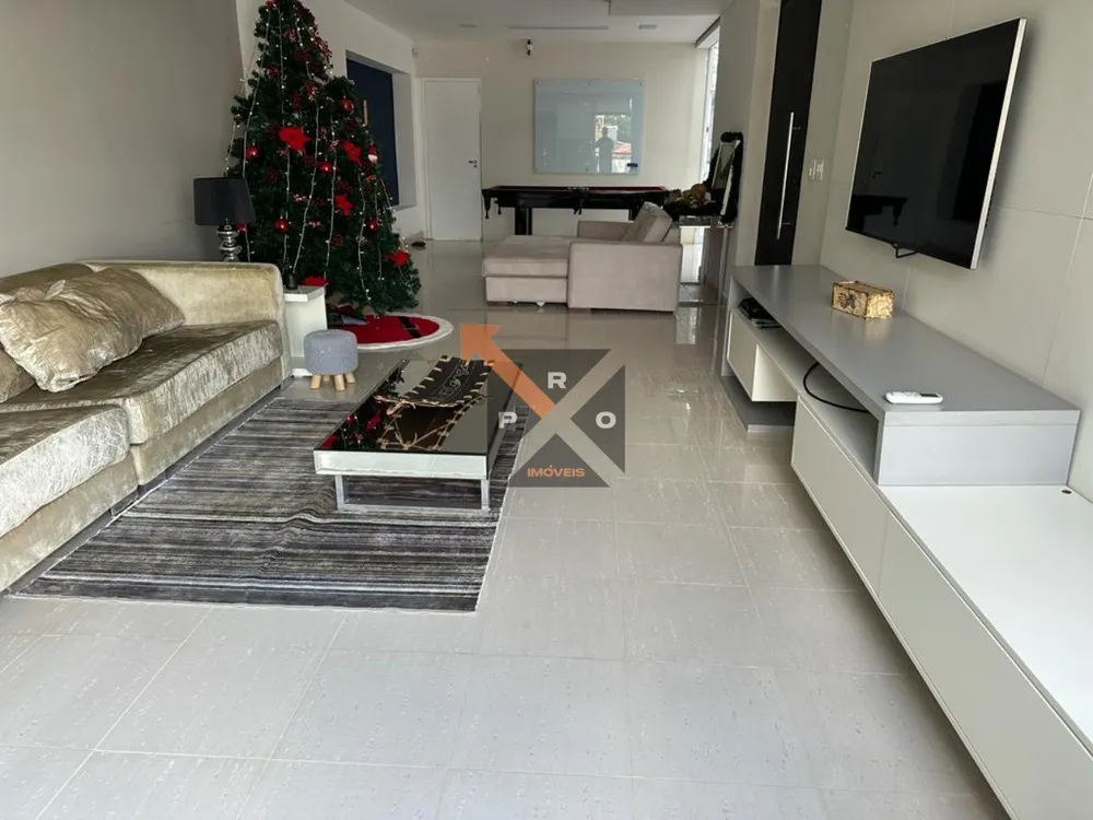 Casa, 3 quartos, 304 m² - Foto 3