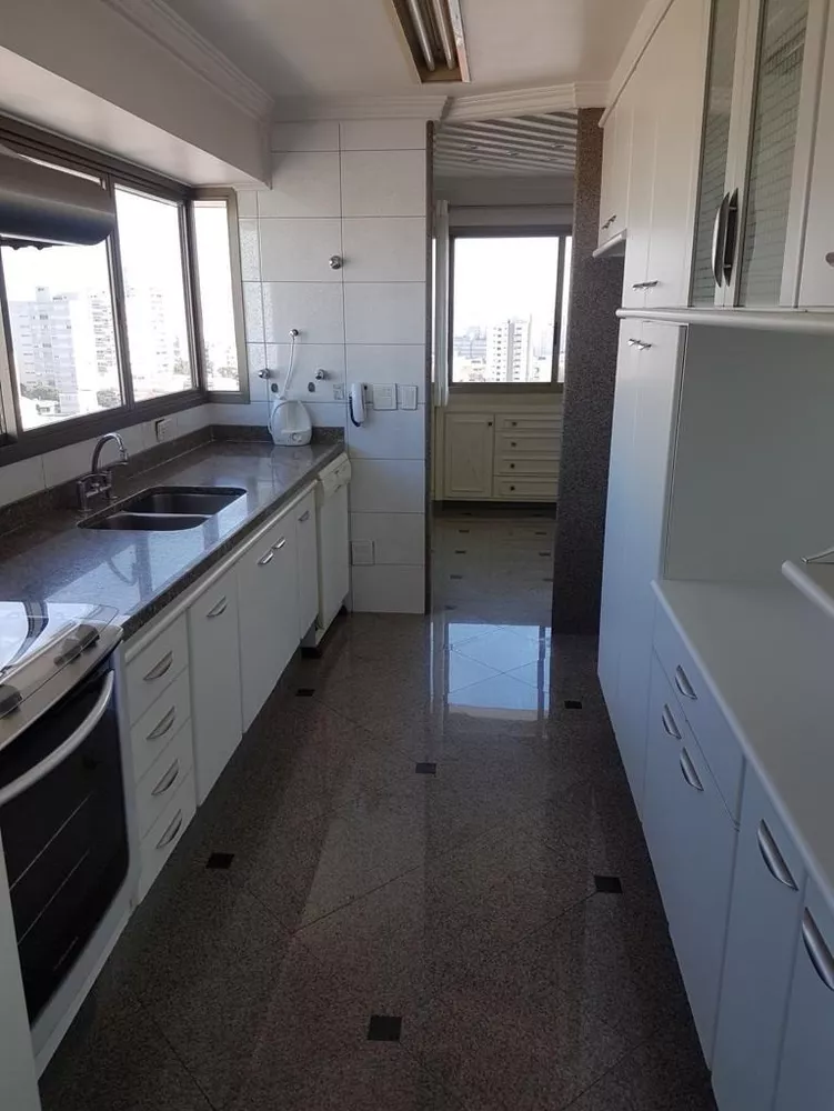 Apartamento, 3 quartos, 225 m² - Foto 5