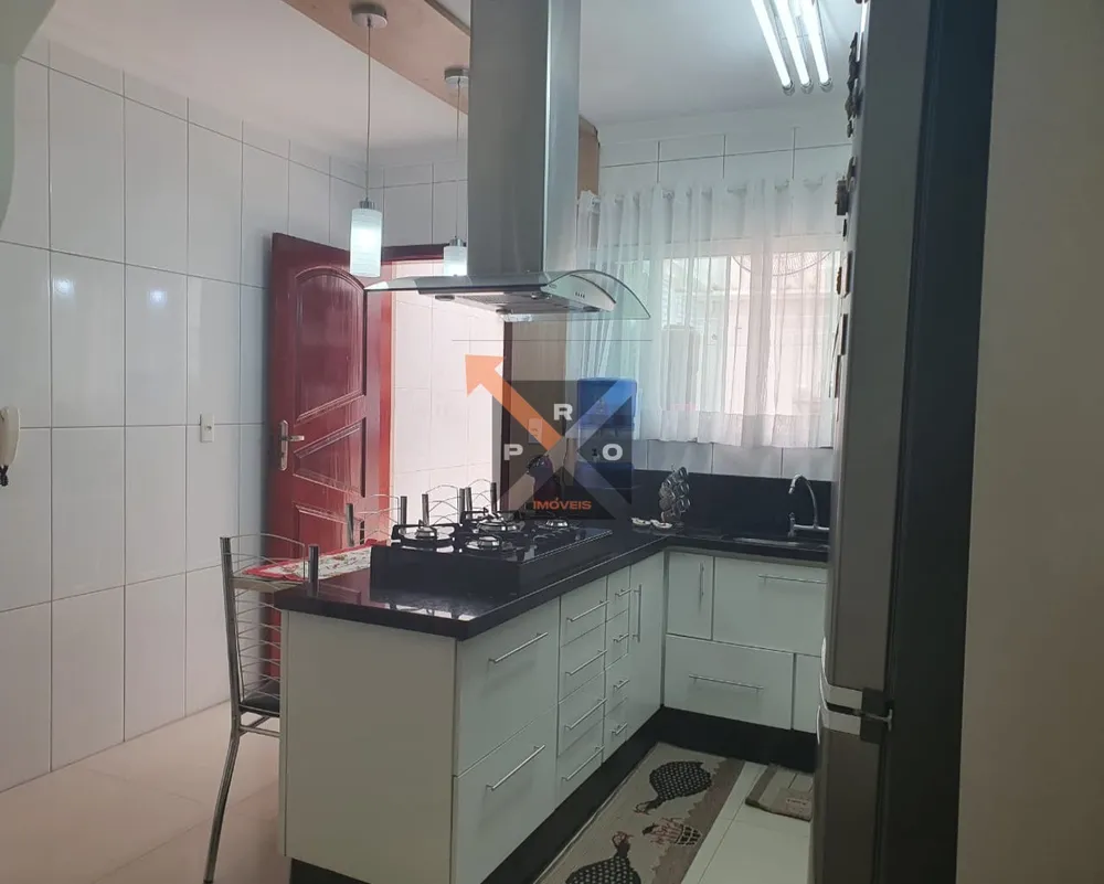 Casa, 3 quartos, 191 m² - Foto 3