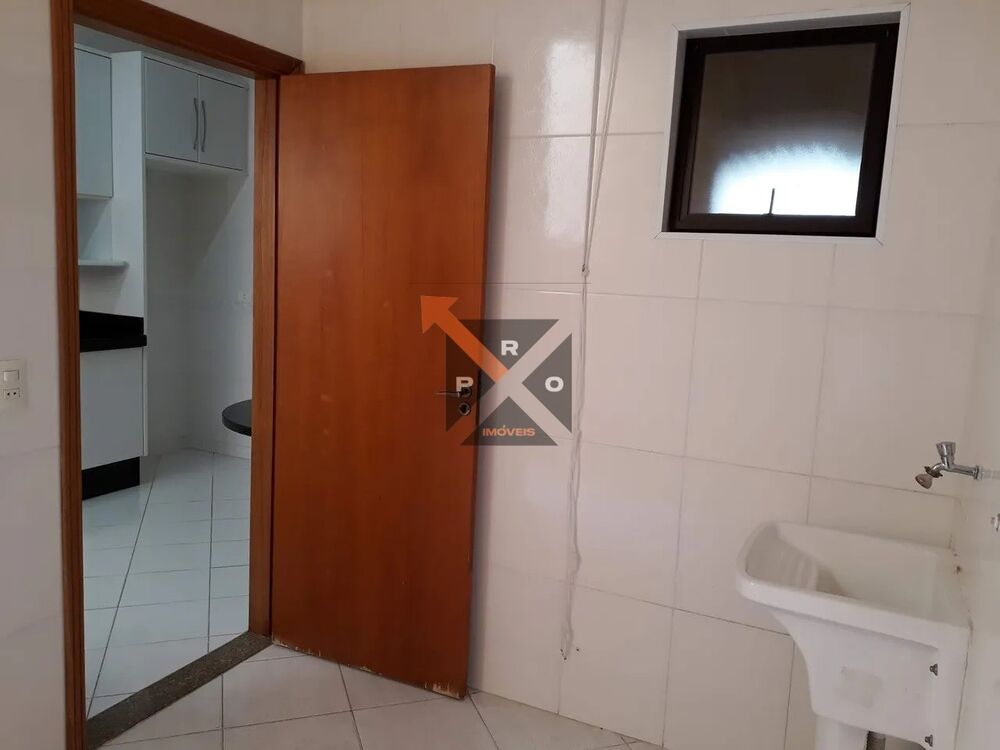 Casa, 3 quartos, 203 m² - Foto 3