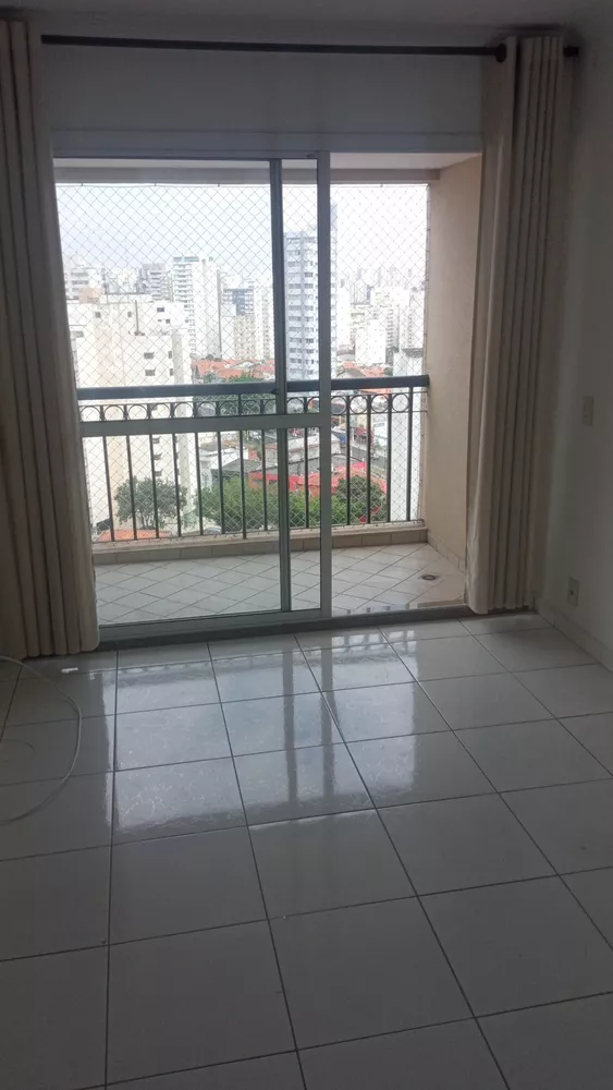 Apartamento à venda com 3 quartos, 68m² - Foto 3