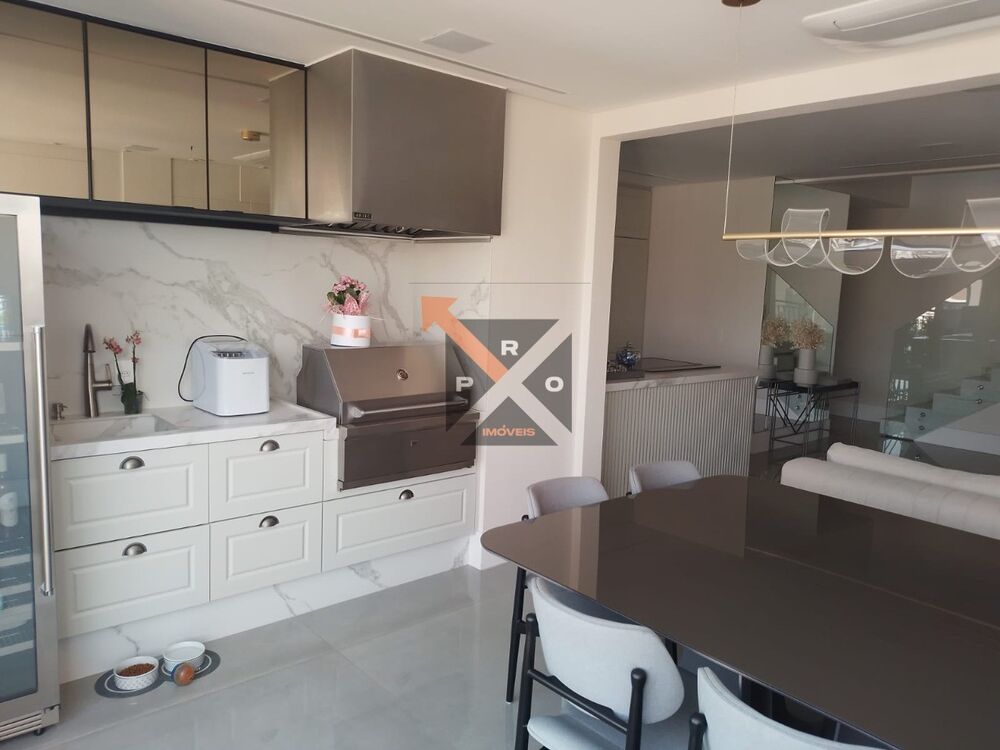 Cobertura, 4 quartos, 200 m² - Foto 1