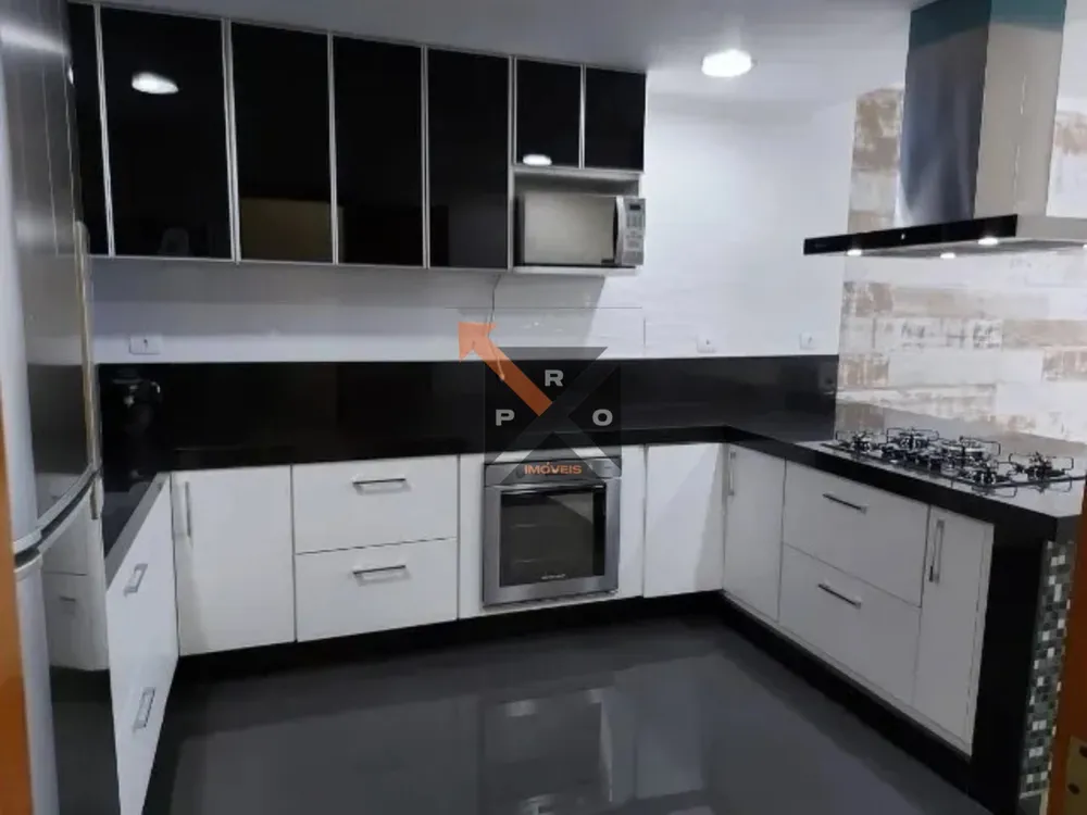 Casa, 3 quartos, 247 m² - Foto 8