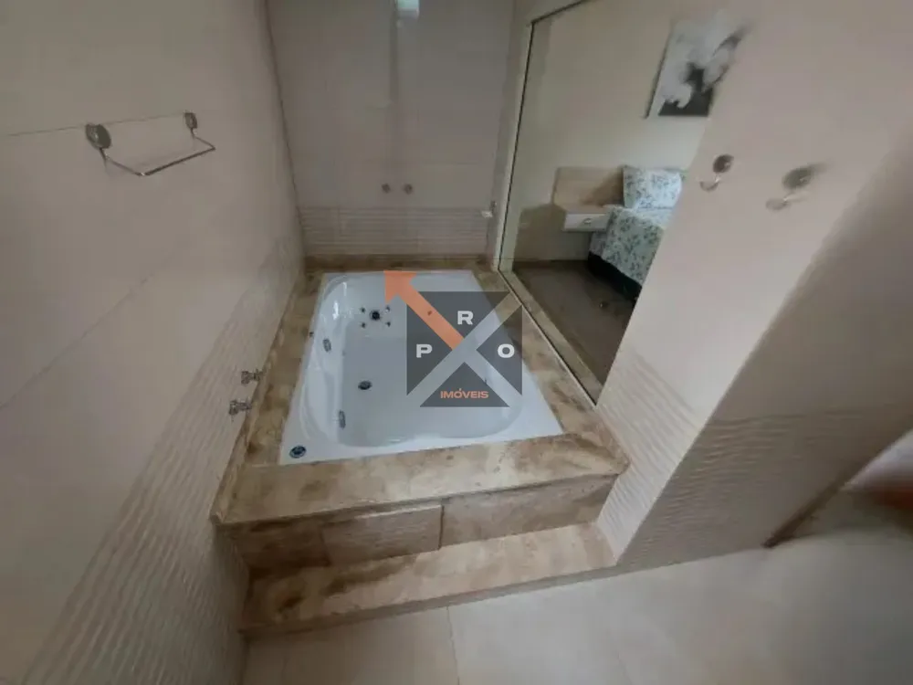 Casa, 3 quartos, 247 m² - Foto 14