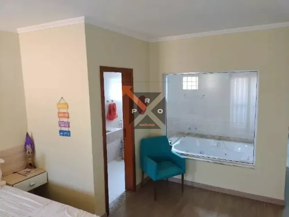 Casa, 3 quartos, 247 m² - Foto 9