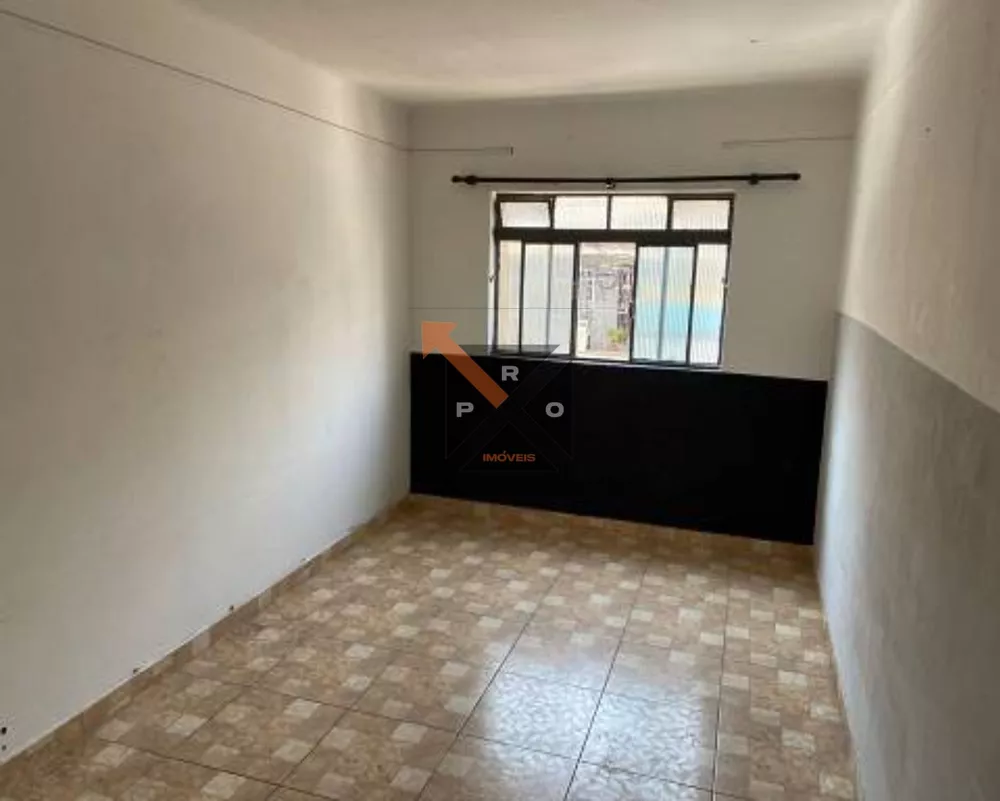 Casa à venda com 2 quartos, 120m² - Foto 1