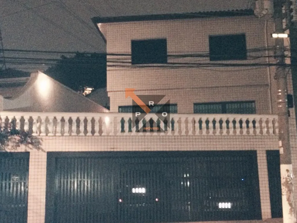 Casa, 4 quartos, 210 m² - Foto 1