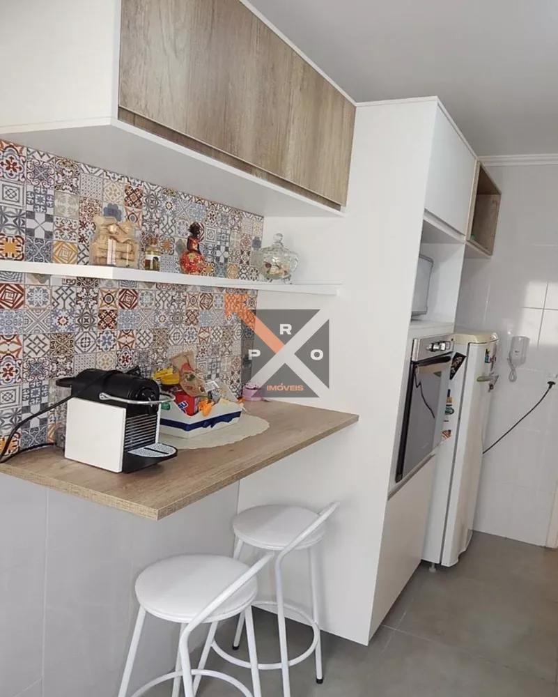 Apartamento à venda com 2 quartos, 69m² - Foto 2