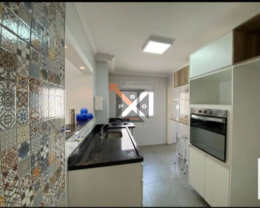 Apartamento à venda com 2 quartos, 69m² - Foto 4