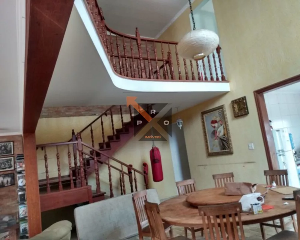 Casa à venda com 4 quartos, 450m² - Foto 5