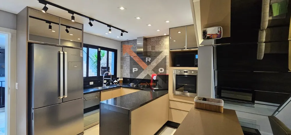 Casa, 3 quartos, 240 m² - Foto 10