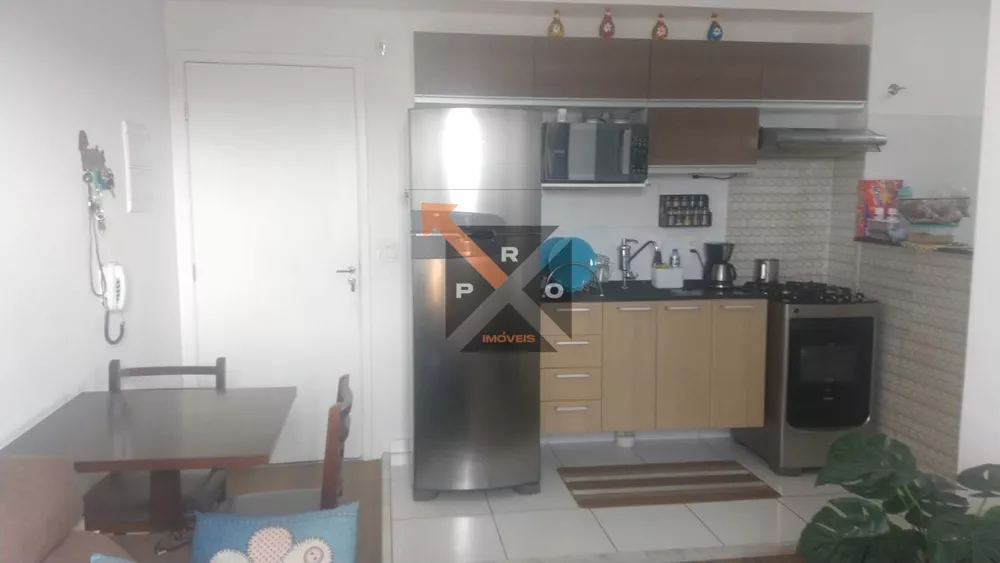 Apartamento à venda com 2 quartos, 42m² - Foto 4