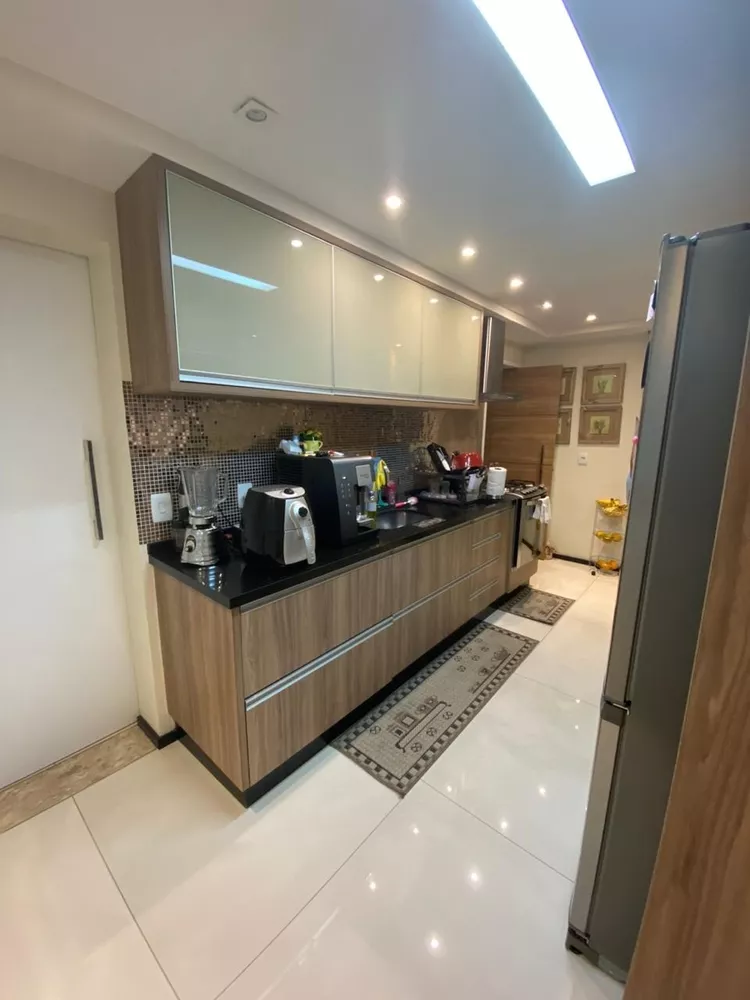 Apartamento à venda com 3 quartos, 120m² - Foto 7