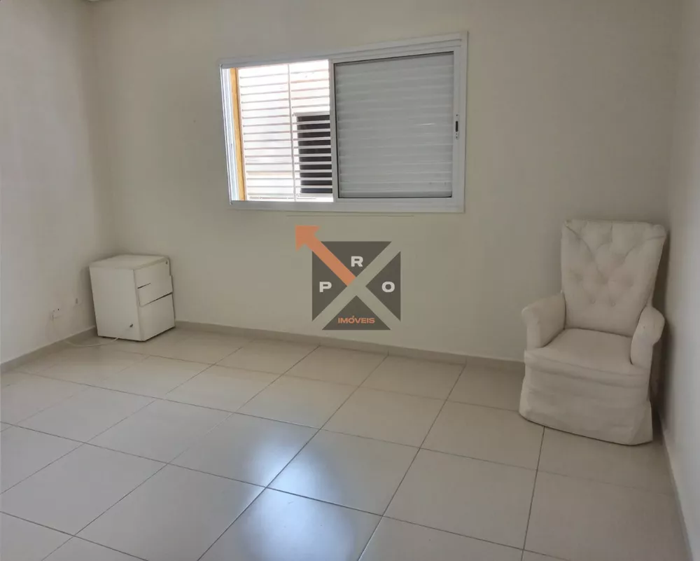 Casa à venda com 2 quartos, 140m² - Foto 5