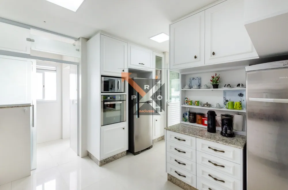 Apartamento, 3 quartos, 175 m² - Foto 1