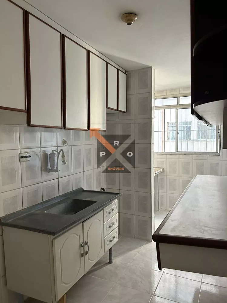 Apartamento à venda com 2 quartos, 50m² - Foto 3