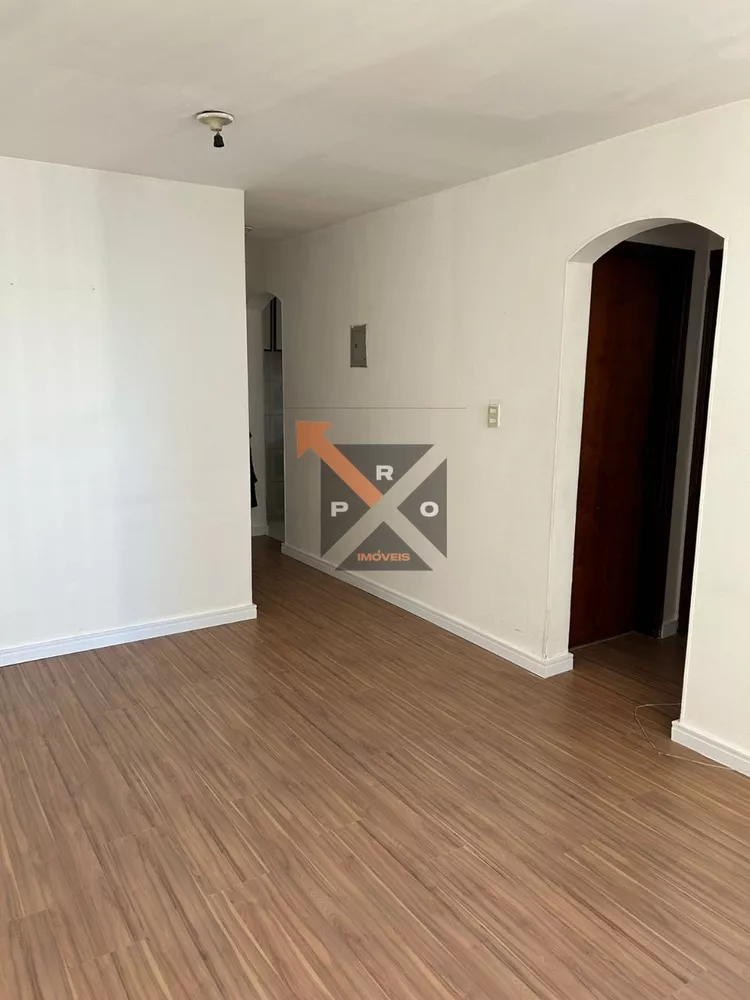 Apartamento à venda com 2 quartos, 50m² - Foto 2