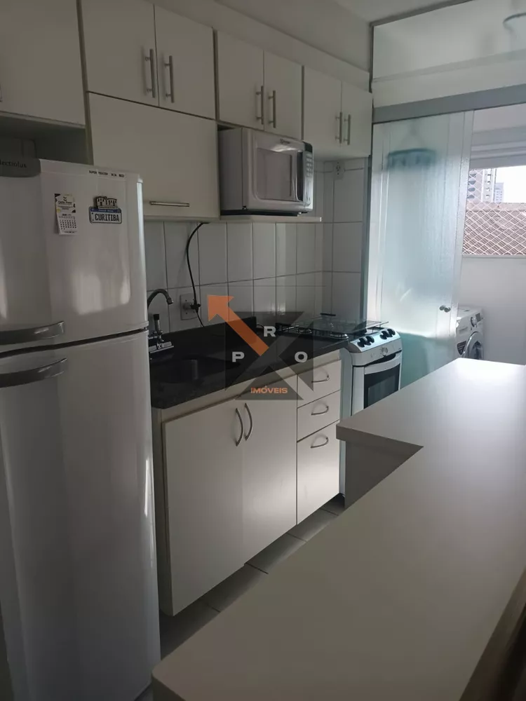 Apartamento à venda com 2 quartos, 45m² - Foto 2