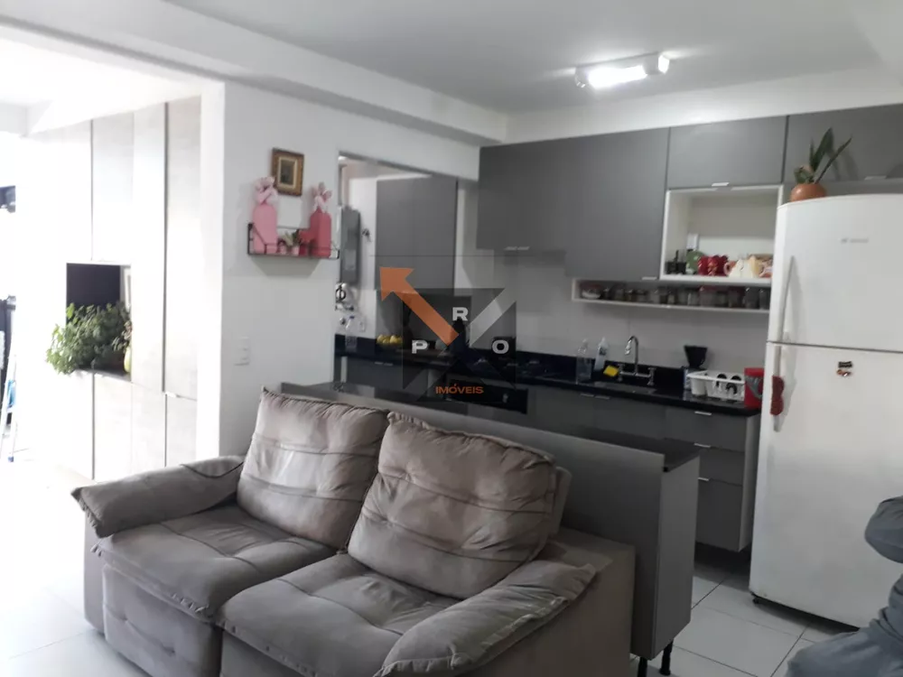 Apartamento à venda com 2 quartos, 100m² - Foto 1