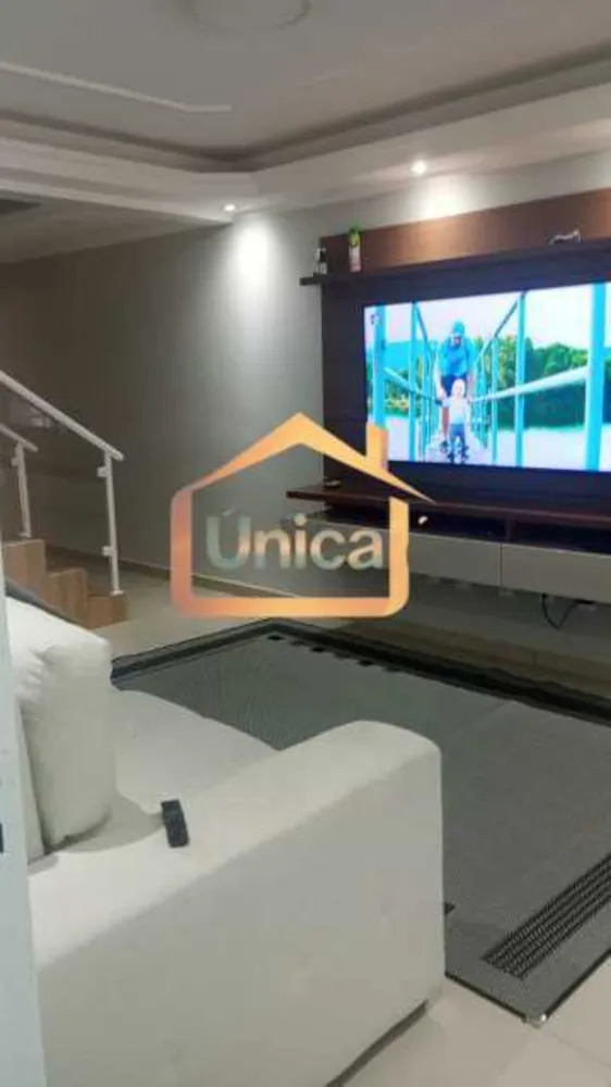 Casa, 3 quartos, 209 m² - Foto 1