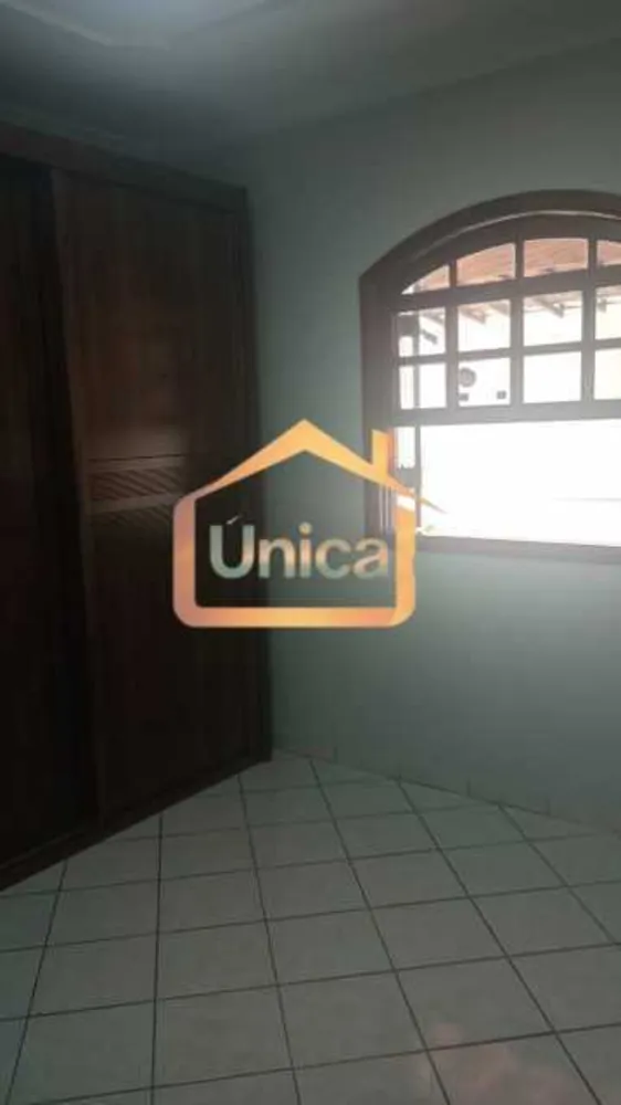 Casa, 3 quartos, 209 m² - Foto 8