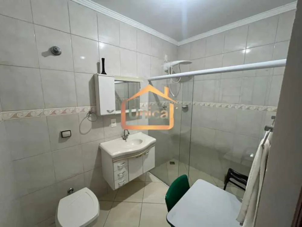 Casa, 4 quartos, 226 m² - Foto 3