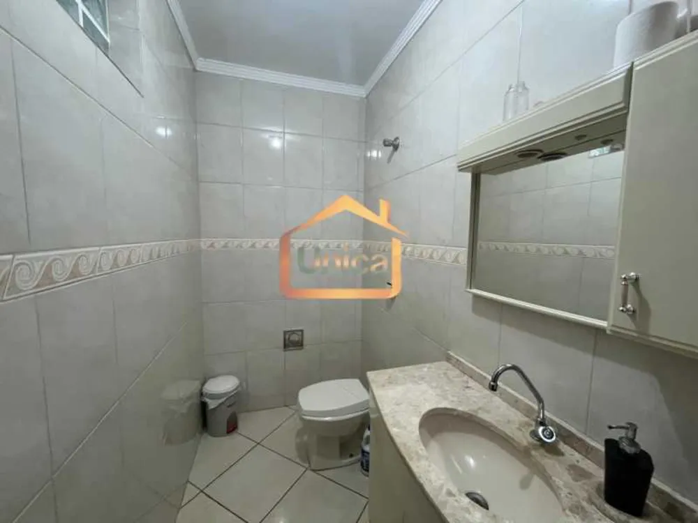 Casa, 4 quartos, 226 m² - Foto 5