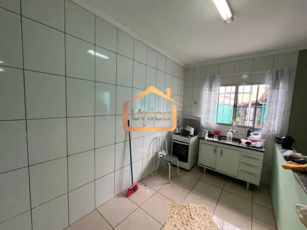 Casa, 4 quartos, 226 m² - Foto 9