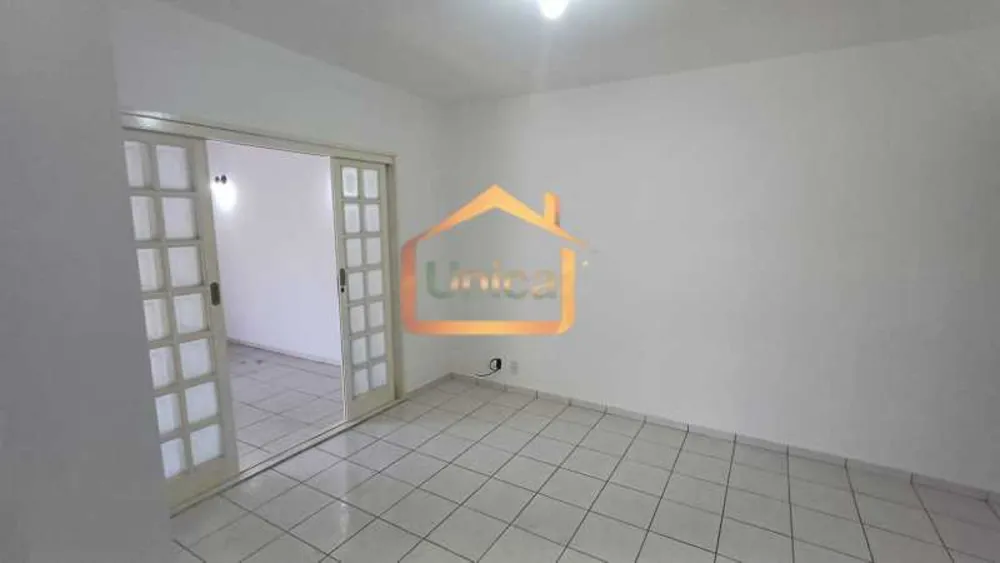 Casa, 2 quartos, 108 m² - Foto 2