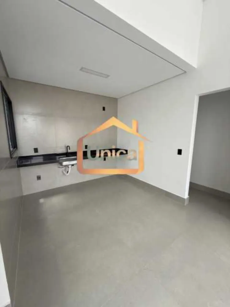 Casa, 3 quartos, 75 m² - Foto 2