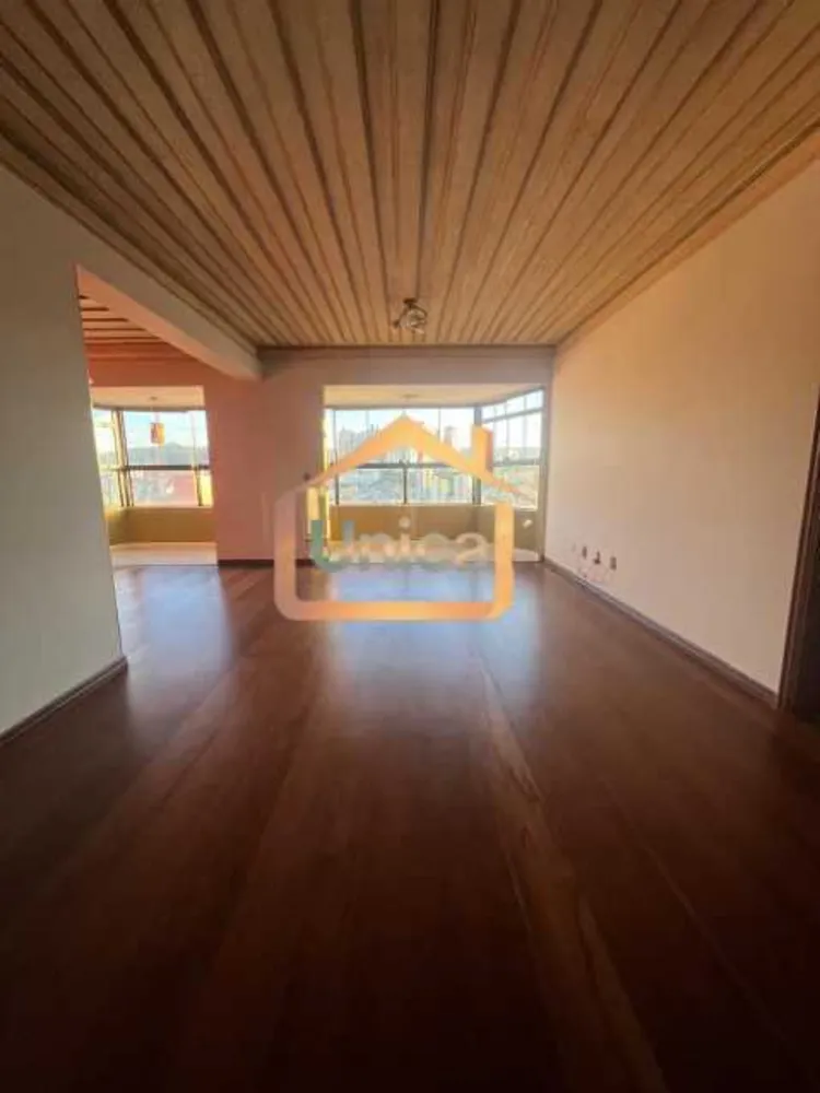 Apartamento, 3 quartos, 170 m² - Foto 1