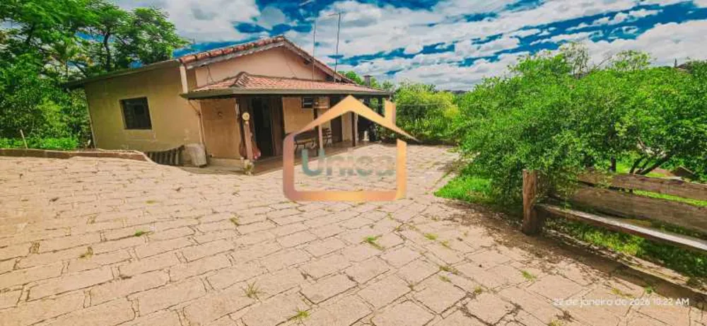 Chácara, 3 quartos, 2460 m² - Foto 3