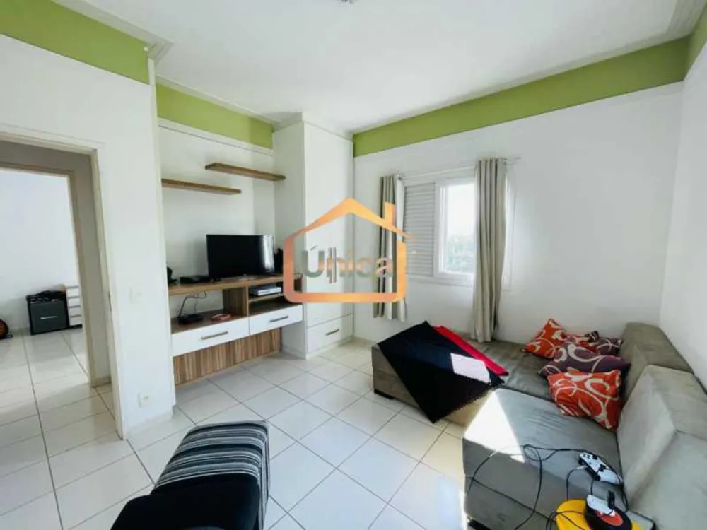 Sala-Conjunto, 400 m² - Foto 1
