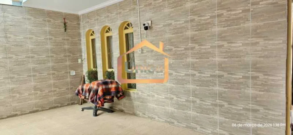 Casa, 4 quartos, 235 m² - Foto 3