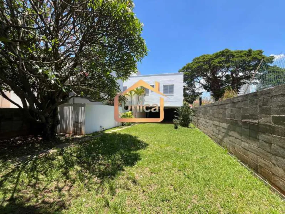 Casa, 3 quartos, 238 m² - Foto 3
