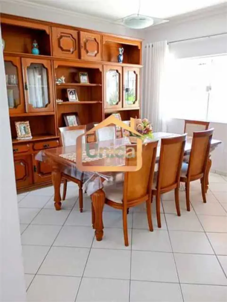 Casa, 2 quartos, 199 m² - Foto 3