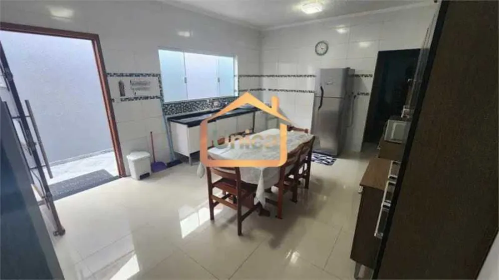 Casa, 2 quartos, 182 m² - Foto 4