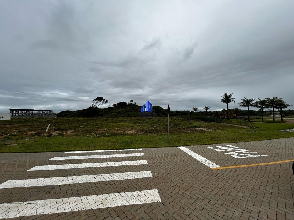 Loteamento e Condomínio, 825 m² - Foto 1