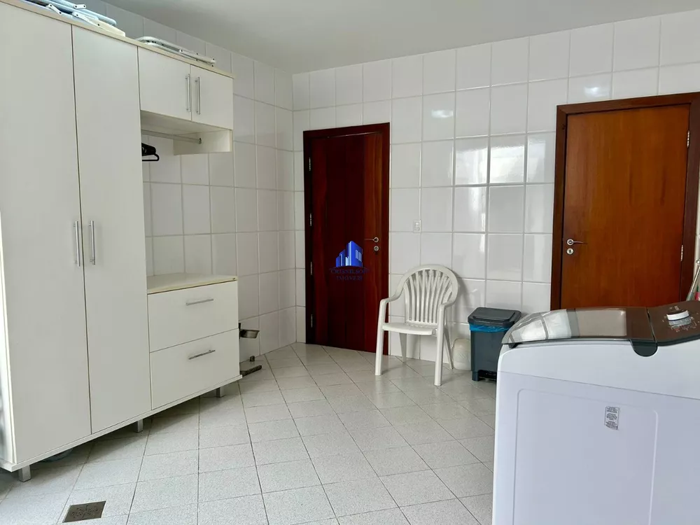 Casa de Condomínio à venda com 3 quartos, 400m² - Foto 19