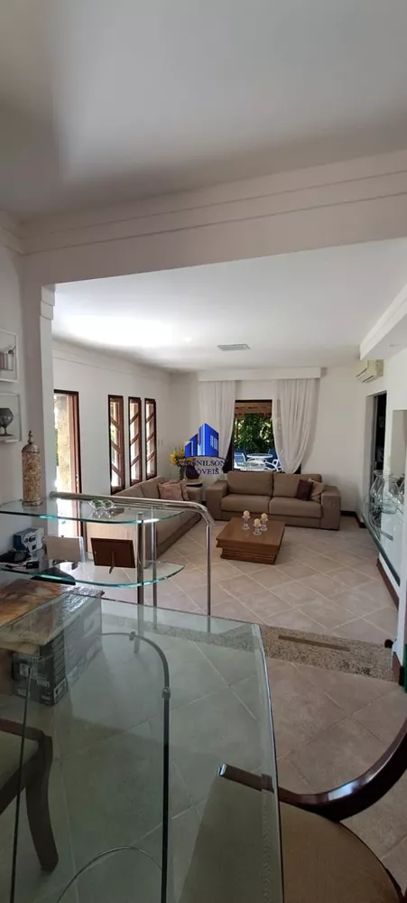 Casa de Condomínio à venda com 4 quartos, 309m² - Foto 4