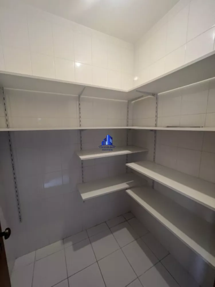 Casa de Condomínio à venda com 6 quartos, 550m² - Foto 16