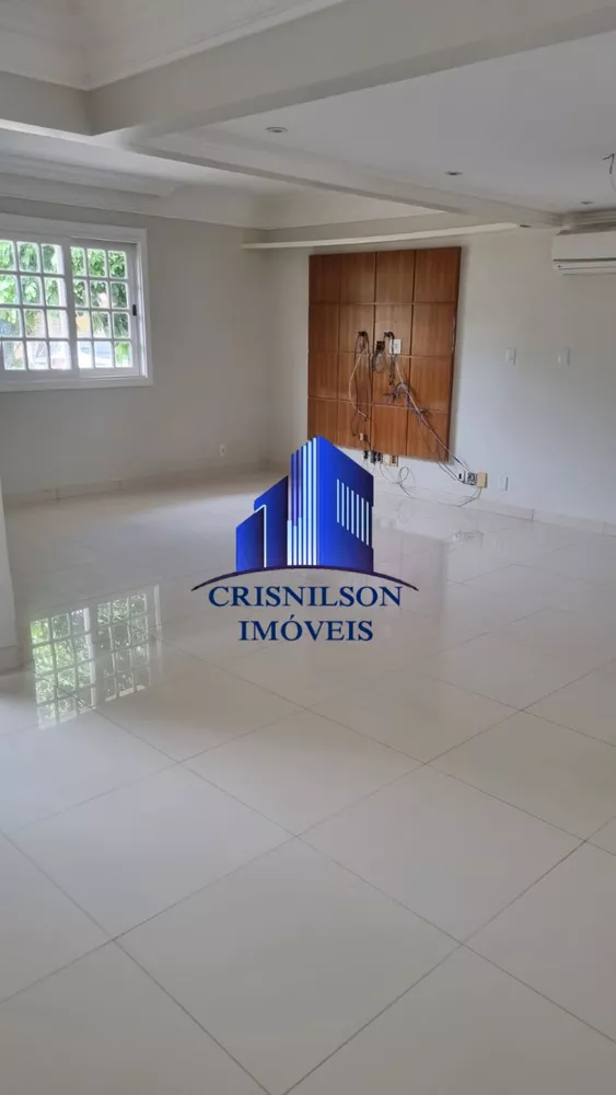 Casa de Condomínio à venda com 4 quartos, 205m² - Foto 4