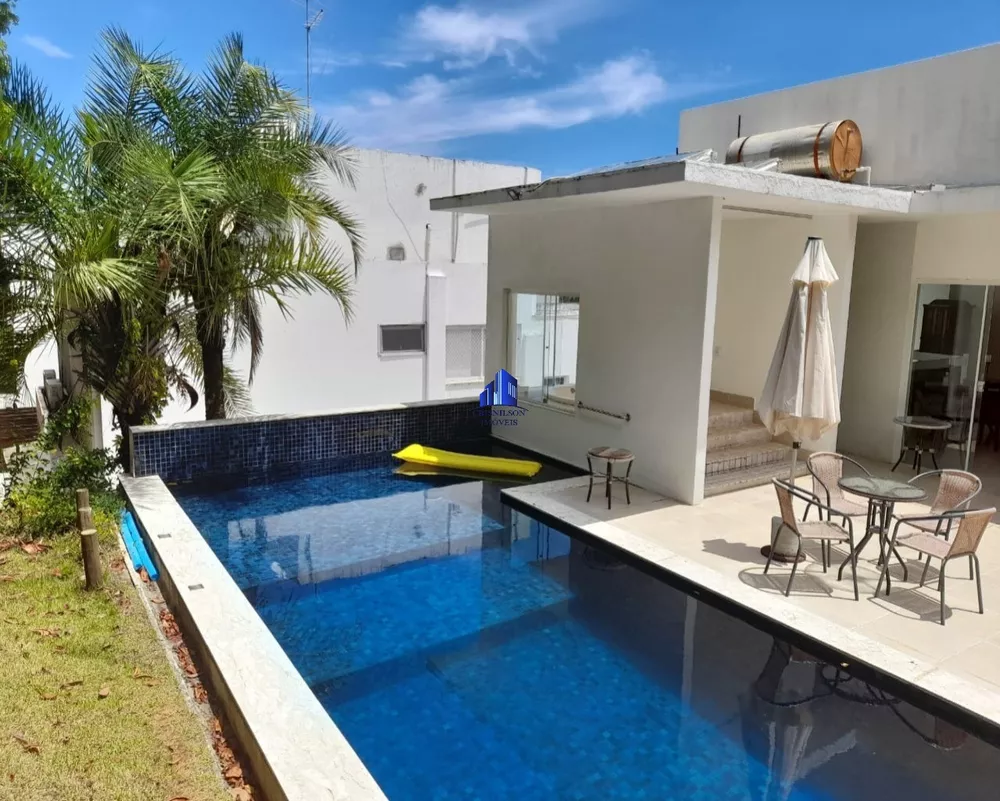 Casa de Condomínio à venda com 4 quartos, 505m² - Foto 1