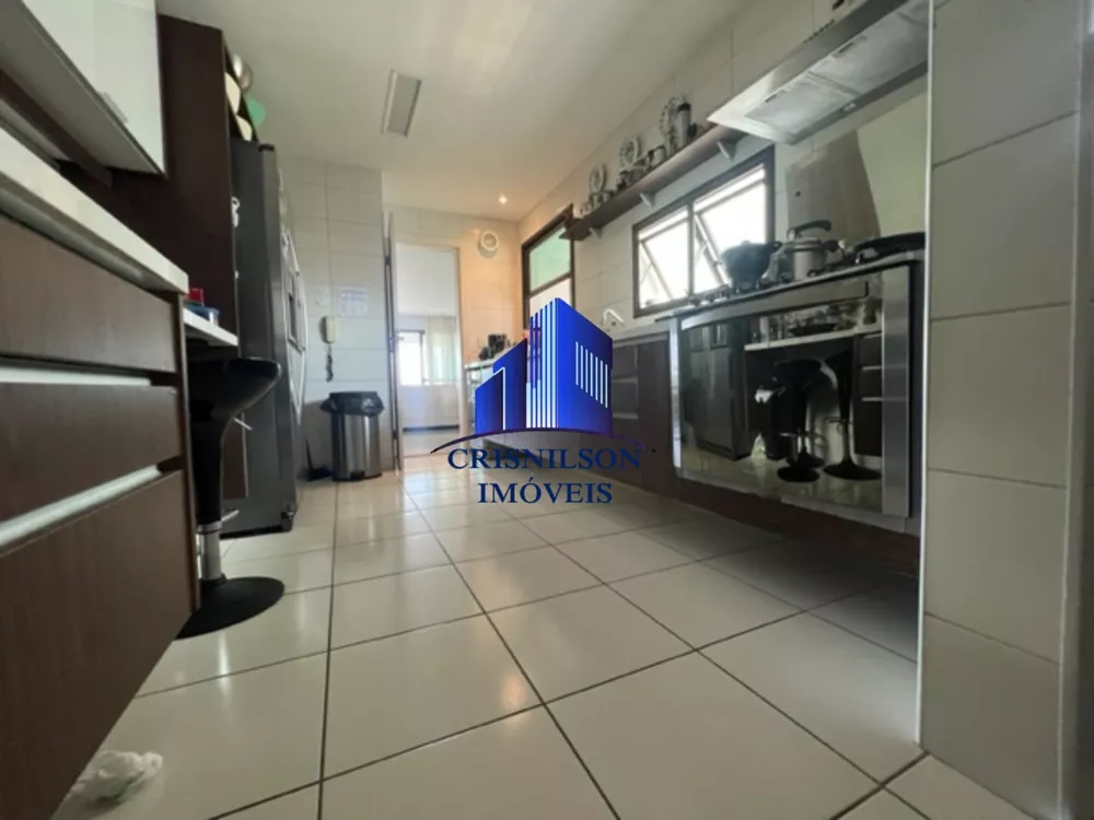 Apartamento à venda com 4 quartos, 195m² - Foto 13